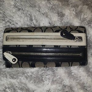 Coach signature wallet, black